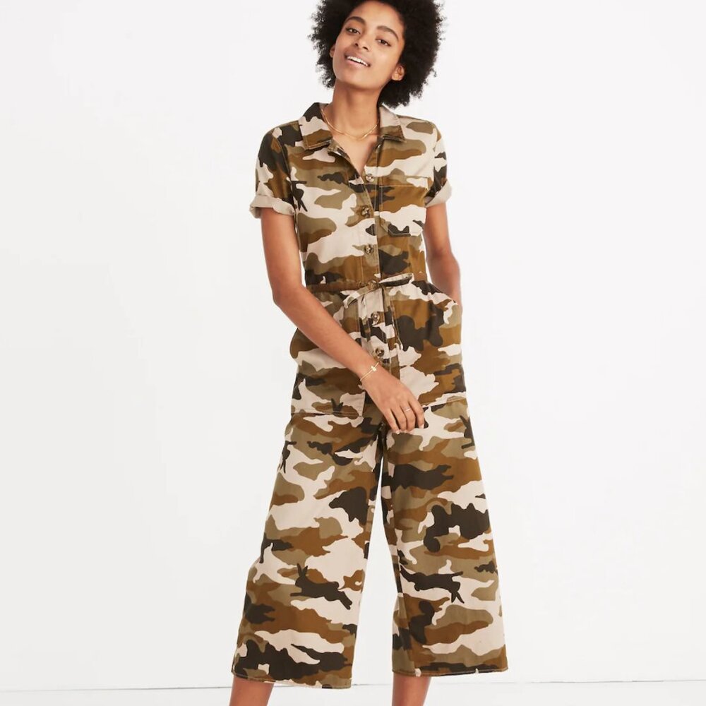 Madewell Wide-Leg Utility Jumpsuit in Cottontail Camo 4